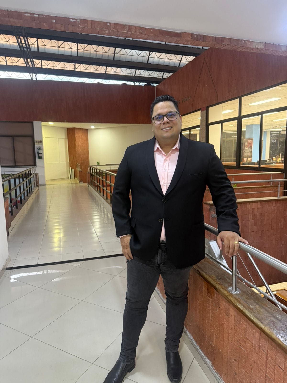 Luis Alejandro Rojas en un espacio académico